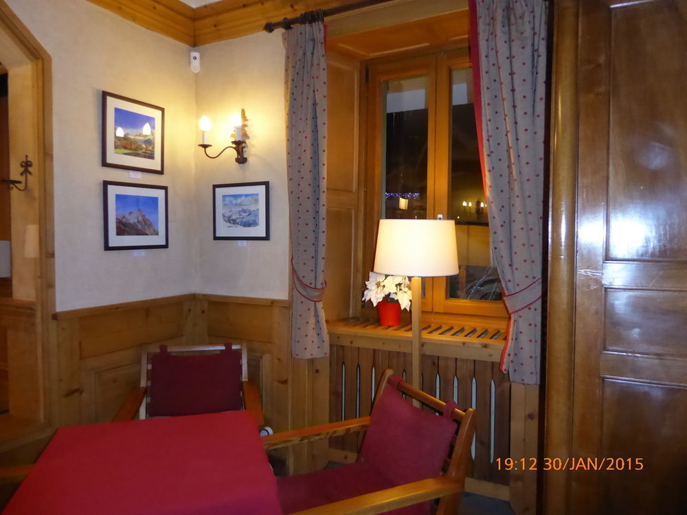 שאמוני Hotel Restaurant La Couronne מראה חיצוני תמונה