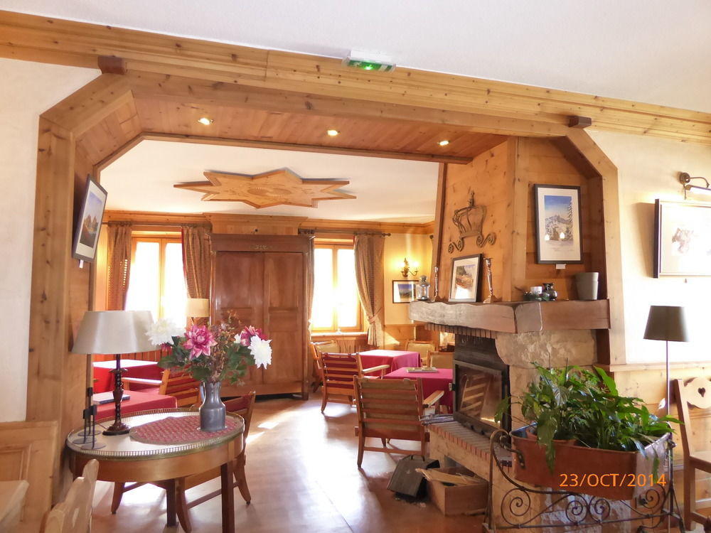שאמוני Hotel Restaurant La Couronne מראה חיצוני תמונה