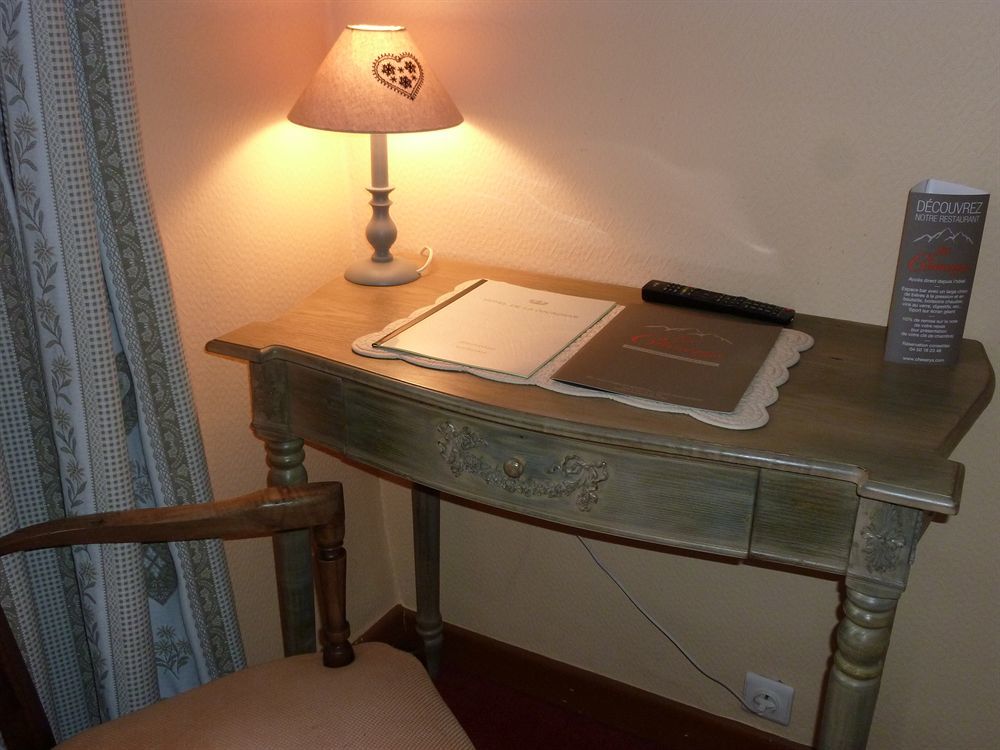 שאמוני Hotel Restaurant La Couronne מראה חיצוני תמונה