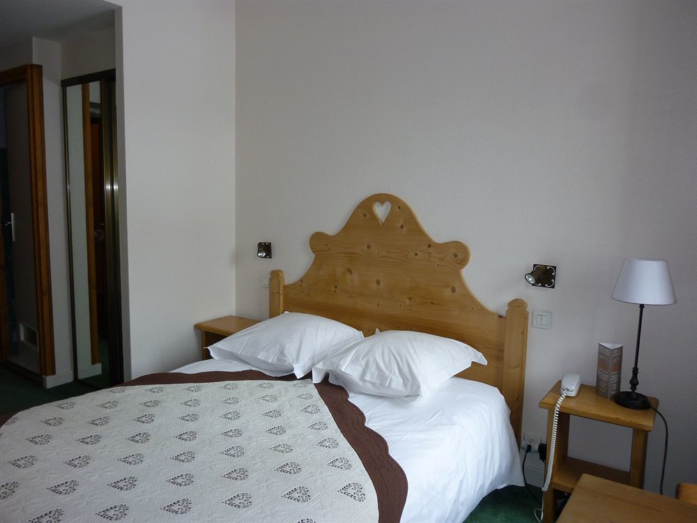 שאמוני Hotel Restaurant La Couronne מראה חיצוני תמונה
