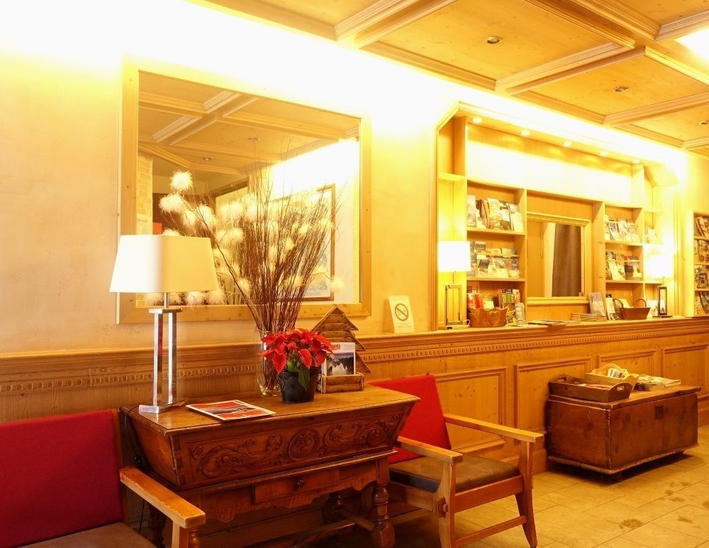 שאמוני Hotel Restaurant La Couronne מראה חיצוני תמונה