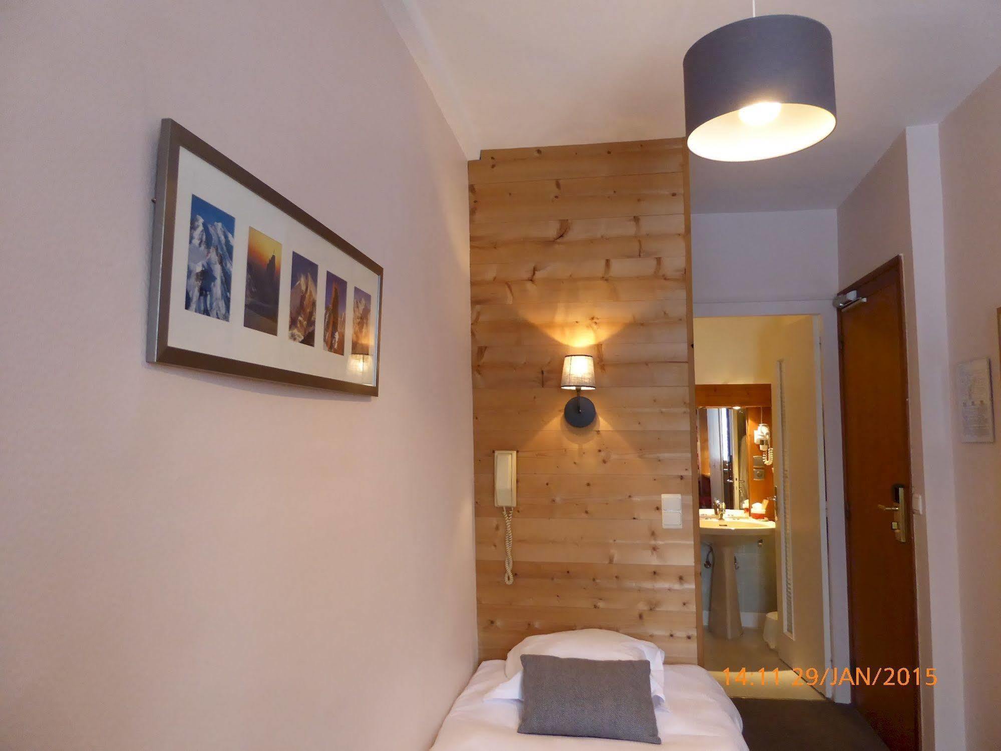 שאמוני Hotel Restaurant La Couronne מראה חיצוני תמונה